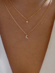 Color: Gold Gender: Women Material: Zinc Alloy Quantity: 1 piece Style: Fashionable Details: Rhinestone Type: Pendant Necklaces, Layer Sets IN Length 16.5-20.9 This data was obtained from manually measuring the product, it may be off by 1-2 CM. قلادات متدلية, Birthday Fit, Pretty Jewelry Necklaces, Jewelry Accessories Ideas, Classy Jewelry, Trendy Necklaces, Gold Necklace Layered, Moon Charm, Cute Necklace