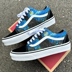 These shoes have the famous painting "Starry Night" by Van Gogh on the sides of these Vans Old Skool shoes. We buy each pair of shoes BRAND NEW from the Vans retail store. The ink is permanent and will never come off. Made in the USA. This price includes everything: shoes, artwork, and shipping. Sizes listed are in US sizing scale. If you have any issues with your order, please feel free to reach out to us and we will be more than glad to help you! Note: Blvd Custom is in no way affiliated with Shoes Artwork, Painting Starry Night, Night Shoes, Custom Vans Shoes, Painted Vans, Halloween Shoes, Nike Converse, Expressive Fashion, Art Van