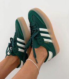 Platform Sambas Outfits, Platform Sambas, Adidas Samba Platform, Samba Platform, Platform Adidas, Adidas Platform Sneakers, Trendy Shoes Sneakers, Adidas Shoes Women