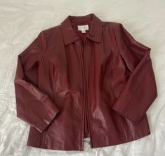 Mode Vintage, Mode Inspiration, Dream Clothes, Aesthetic Clothes, Pretty Outfits, Fashion Inspo Outfits, Red Leather, Red Leather Jacket