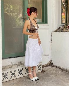 Pastel Aesthetic Outfit, Functional Wardrobe, White Long Skirt, Thrifted Outfits, Y2k Outfits, Fitness Inspo, Feminine Style, Havana, Aesthetic Clothes