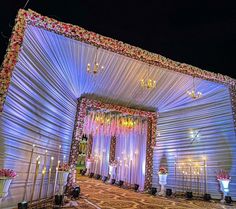 Wedding Front Gate Decoration, Mandap Entry Gate, Small Main Gate Design, Wedding Entry Gate Decoration, Marriage Entry Gate Decoration, Gate Decorations Wedding, Entry Gate Decoration Wedding, Wedding Pandal, Wedding Gate Entrance