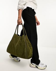 ASOS DESIGN suede tote bag with tubular piping in forest green | ASOS Big Bags For Women, Green Bag Outfit, Work Bags For Women, Tote Bag Outfit, Chic Black Outfits, Uni Bag