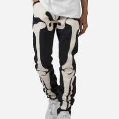 Mnml Skeleton Jeans New! Many Sizes Black/White All New In Plastic With Original Tags! Save Big Questions? Leave A Comment Below! Skeleton Pants, Skeleton Jeans, Mnml Jeans, Skeleton Clothes, Skeleton Artwork, Ripped Pants, Ripped Jeans Men, Streetwear Jeans, Streetwear Grunge