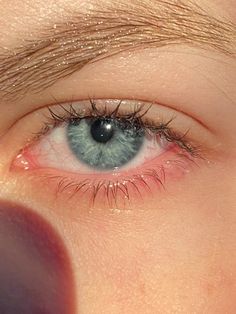 Pretty Eyes Color, Blue Eyes Aesthetic, Brown Eyes Aesthetic, Blue Eye Color, Bentuk Alis, Teal Eyes, Romantic Partner, Beautiful Eyes Color, Light Blue Eyes