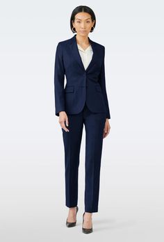 Enjoy the lap of luxury with a wool and cashmere blend heightened to the utmost sophistication. The Harrogate is a fan favorite for its undeniable style and variety. Designer Suit For Women, Blue Suit Women, Black Suit Women, Navy Blazer Women, Blue Blazer Women, Gray Suits, Charcoal Blazer, Suits Black, Charcoal Suit