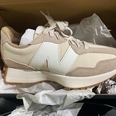 Purchased In The Uk. These Are Unisex Size 6.5 Which Is A Us Women’s 8-8.5. Absolutely Beautiful Shoe! Beige Leather New Balance Sneakers, New Balance Cream Round Toe Sneakers, New Balance Cream Sneakers With Round Toe, Shoes For Christmas, New Balance White, Shoes New Balance, New Balance 327, White And Beige, Balance Sneakers