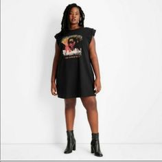 New With Tags Future Collective Rad Heritage 1991 World Tour **** Sold Out At Target Cut Out Hoodie, Kahlana Barfield Brown, Kahlana Barfield, Blue Flowy Dress, Bridesmaid Dresses Floor Length, Black Shift Dress, Spring Floral Dress, Green Mini Dress, Tee Shirt Dress