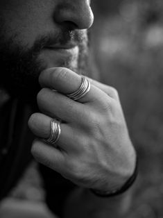 Men's jewelry are really wonderful artifacts filled with beauty and purpose. They communicate character and refinement, confidence and style. Our mens ring from the Anassa collection makes for such a distinguished piece. It bears a wonderful balance between it's natural and organic form and the rugged ,rough look of a hand crafted piece. The beautiful thing about this rings is that its natural shape allows it to be worn on different sides making it seem as a different ring from every different s Bird Ring Jewelry, Mens Silver Ring, Ring For Boyfriend, Feather Ring Silver, Cool Rings For Men, Streetwear Jewelry, Rock Rings, Mens Stainless Steel Rings, Mens Rings Fashion