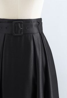 Belted Texture Flare Maxi Skirt in Black - Retro, Indie and Unique Fashion Black A Line Skirt, Table Layout, Display Table, Black Flare, Satin Skirt, Outfit Combinations, Font Size