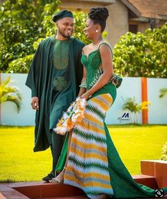 Traditional Dresses African, White Lace Outfit, Latest Asoebi Styles, African Lifestyle, African Couple, Couples African Outfits, African Bridal Dress, African Traditional Wedding Dress, African Wedding Attire