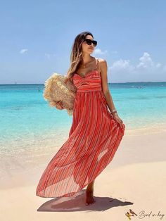 BirdinBag - Seaside Fashion Bag with Woven Tassel Decor - Perfect for Holiday Style Chic Orange Shoulder Bag For Vacation, Chic Red Shoulder Bag For Beach, Chic Red Beach Bags, Chic Orange Beach Bag, Chic Red Shoulder Bag For Vacation, Red Shoulder Bag For Beach In Spring, Red Shoulder Bag For Spring Beach Outings, Seaside Fashion, Tassel Decor