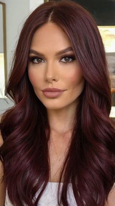 5 Gorgeous Dark Chocolate Pixie Styles for Fall 🎨 Dark Low Maintenance Hair Color, Red Cherry Hair Color, Brown Cherry Hair Color, Dark Burgundy Hair, Dark Fall Hair Colors, Cherry Hair Colors, Red Hair Inspiration, Cherry Hair, Red Hair Inspo