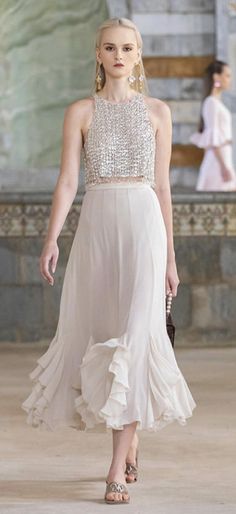 George Hobeika 2022, George Hobeika, Shining Dress, Gonna In Tulle, 파티 드레스, Georges Hobeika, Elegant Dresses Classy, Couture Gowns, Glam Dresses