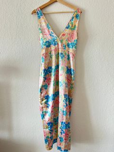 Vintage Victoria's Secret maxi dress 100% polyester Button closure on side Best fits sizes XS-S V-neck Lined Maxi Dress For Daywear, Fitted V-neck Maxi Dress For Loungewear, Summer Floral Maxi Dress For Daywear, Summer Linen Maxi Dress For Daywear, Spring Daywear Long Maxi Dress, Floral Print V-neck Loungewear Dress, V-neck Maxi Dress With Buttons For Daywear, Floral Print Floor-length Maxi Dress For Daywear, Fitted Maxi Dress For Day Out