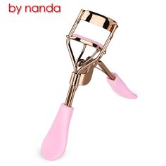 Curler Eyelash, Eyelashes Curler, Eyelash Curlers, Lash Curler, Nature Style, Hannah Montana, Longer Eyelashes, Eye Lashes, Eyelash Curler