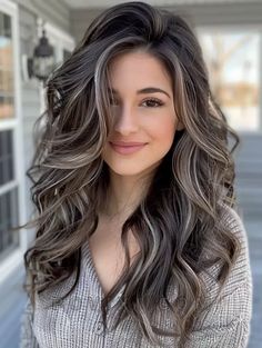 "From auburn to copper, these fall hair colors are the perfect way to celebrate the season." Gray Ombre Hair, Grey Hair Transformation, Brunette Hair With Highlights, Dark Hair With Highlights, Brunette Balayage Hair, Blending Gray Hair, Gray Hair Highlights, Highlights Brown Hair, Winter Hair