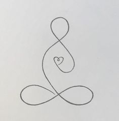 a drawing of a heart in the shape of a treble