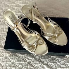 Ralph Lauren Shoes Ralph Lauren Wife, Heels Gold, Ralph Lauren Shoes, Gold Heels, Quince, Shoes Women Heels, Shoes Heels, Fashion Inspo, Ralph Lauren