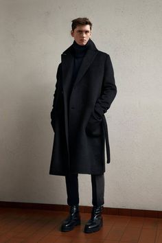 Outfits Quotes, Man's Overcoat, Long Coat Men, Black Outfit Men, Black Overcoat, Overcoat Men, Men's Trench Coat, Long Black Coat, Long Overcoat