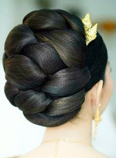 Headpiece Hairstyles, High Fashion Hair, Huge Hair, Long Shiny Hair, Big Bun Hair, Hat Jewelry