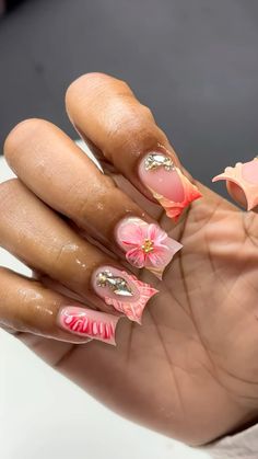 Peach Nails With Designs, Safari Nails, Cruise Nails, Acrylic Nails Nude, Peach Nails, Nails Nude, Duck Nails, Diy Acrylic Nails