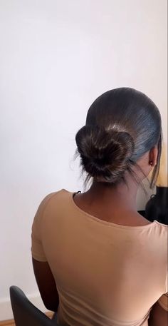 Natural Slick Back Bun, V Part Slick Back Bun, Silk Press Bun, Slick Back Bun Black Women, Silk Bun, Slick Hairstyles Natural Hair, Slick Bun Hairstyles, Sleek Back Bun, Sleek Bun Hairstyles