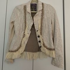 Beautifully Embroidered Nwt Free People 3 Button Jacket Stretch Fabric For Extra Comfort Embroidered Details Throughout In Excellent Condition Fast Shipping! Cream Jacket, Free People Jacket, Autumn Clothes, Button Jacket, Embroidered Details, Winter Clothes, Jacket Buttons, Train Station, Stretch Fabric