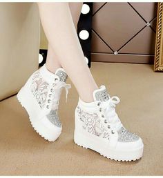 Fancy Sneakers, Cute Shoes Heels, Kawaii Shoes, Nike Tennis, Fancy Shoes, Hype Shoes, Girly Shoes, Aesthetic Shoes, Boots Women Fashion