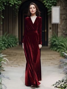 Olivia Mark - Commander Black Velvet Evening Gown: A Luxurious Long Dress for Formal Occasions Black Evening Dress Elegant, Evening Dresses Elegant Classy, Red Satin Prom Dress, Skirt Wedding Dress, Velvet Evening Gown, Black Long Dress, Velvet Evening Dress, Princess Sleeves, Dressy Fashion