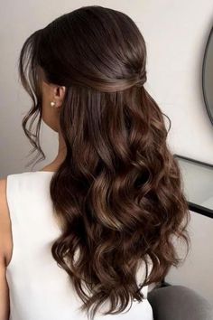 Wavy Open Hairstyle, Half Up Dos For Weddings, Elegant Hair Half Up Half Down, Brunette Styled Hair, Classic Formal Hairstyles, Formal Hair Down Styles, Vintage Wedding Hair Down, Wedding Hair Brown Long, Braids With Open Hair