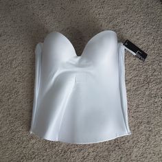 Gorgeous White Satin Bustier From Felina! Size 32d Brand New With Tags! Retail $79 Packaged With Care. Fast Shipping! White Underbust Bodice With Built-in Bra, Elegant Push-up Corset With Built-in Bra, Stretch Camisole Corset With Built-in Bra, Elegant Tops With Built-in Bra, Fitted White Underbust Shapewear, Elegant Bodice With Built-in Bra For Summer, Satin Underwire Corset With Built-in Bra, Satin Corset With Built-in Bra And Underwire, Elegant White Tops With Removable Bra Pads