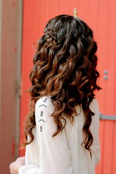 I wish my hair could do neat stuff like this. High Braid, Grecian Hairstyles, Loose Curls, Long Curly Hair, Love Hair, Long Curly, Hair Waves