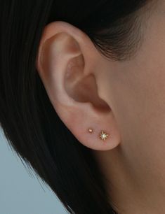 Dainty star flat back stud D E T A I L S * Star is 4 mm * 18 gauge flat back push pin * 16k gold over sterling silver // white gold over sterling silver * High quality cubic zirconia * Nickel free and hypoallergenic S H O W   U S   S O M E  ♥ Instagram: @Minthologie Facebook: facebook.com/Minthologie Tragus Stud, Flat Back Earrings, Tiny Star, Push Pin, Tragus, S Star, Jewelry Earrings Studs, Silver Earrings, Cubic Zirconia