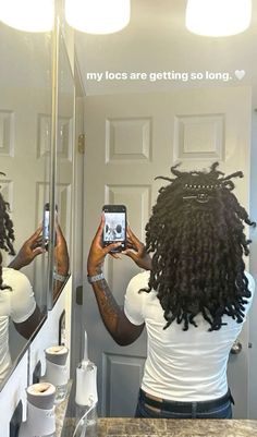 Loc Baddie Aesthetic, Braids On Dreads, Ponytail Loc Styles, Dreads Styles Black, Female Dreads Hairstyles, Braids Over Locs, Long Loc Styles, Curly Locs, Loc Goddess