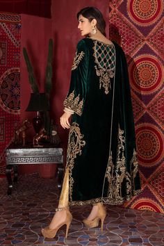 Pakistani Party Wear, Velvet Suit, Velvet Collection