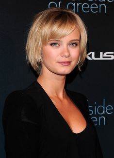 Ombre Bob Haircut, Blonde Ombre Bob, Ombre Bob, Womens Health Magazine, Bob Hairstyles With Bangs, Hair And Makeup Tips, Hair For Women, Bob Haircut With Bangs, Hair Styles 2014