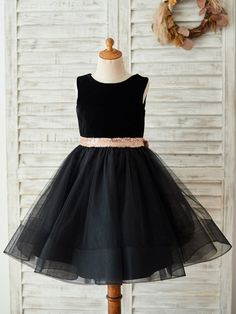 Sleeveless Flower Girl Dresses, Girls Dresses Online, Kids Party Dresses, Dresses For Prom, Black Formal, Dresses 2023, Cute Flower, Jewel Neck