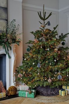 a decorated christmas tree in a living room