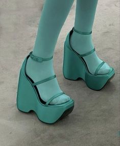 Lagoona Blue, Funky Shoes, High Expectations, Fancy Shoes, Friends Fashion, Pretty Shoes, Dream Shoes, Cute Shoes, Fashion Inspo Outfits