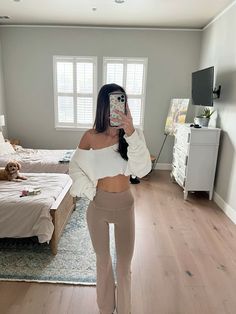 Cute School Winter Outfits, Basic Everyday Outfits, Basic Winter Outfits, Cozy Cute Outfits, Basic Outfits Winter, Aritzia Outfits, Aritzia Outfit, Brandy Fits, Outfit Ideaa