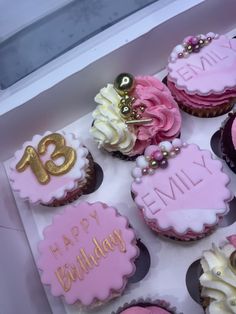 Pink and gold cupcakes 13th Birthday Cupcakes Girl, 13 Birthday Cupcakes, 13th Birthday Cupcakes, Girl Birthday Cupcakes, 14th Birthday Party Ideas, Birthday Cupcakes Decoration, Pink And Gold Birthday Party, Pink Sweets, 13 Birthday Cake