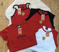 2000s Ferrari Merch, Ferrari Clothes Women, F1 Clothes, Ferrari Top, F1 Clothing, Race Outfit, Race Day Outfits