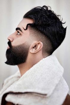 Disconnected Beard Styles, Anchor Beard Style, Textured Mid Fade, Go Tee Beard Styles, Professional Beard Styles, Beard Shape, Mid Haircuts, Fade Beard