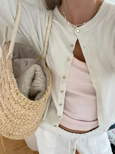 Clean Spring Aesthetic, Girly Summer Outfits Aesthetic, Shabby Chic Aesthetic Outfits, Scandi Aesthetic Outfit, Scandi Summer Outfit, Pastel Wardrobe, Worst Outfits, Look Legging, Versatile Clothing