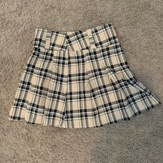 Plaid Skirt Brand New W/ Tags Blazer And Skirt Set, Tulle Midi Skirt, Long Denim Skirt, Digital Closet, Wool Mini Skirt, Jean Mini Skirts, Navy Skirt, Cassie Skirt, Christmas Wonderland