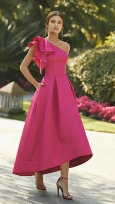 Classy Pink Dress, Vintage Evening Dress, Tea Length Skirt, Classy Gowns, Classy Dresses, Night Gowns, One Shoulder Cocktail Dress, Hello December, Bride Groom Dress