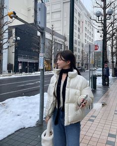 Korea Winter Fashion, Outfits For Japan, Japan Outfit Winter, Winter Inspo Outfits, Tokyo Outfits, Korea Winter, Japan Outfits, Winter Outfits Snow