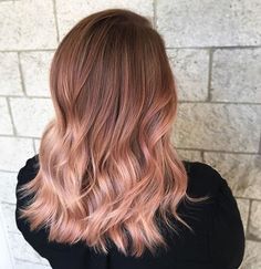 Gold Blonde Hair, Balayage Hair Rose, Balayage Hair Blonde Short, Balayage Hair Caramel, Short Dyed Hair, Pink Ombre Hair, Dyed Hair Pastel