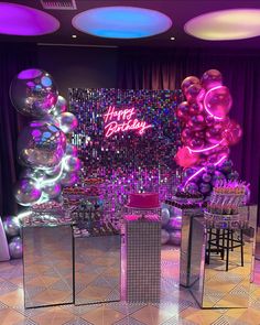 Disco Backdrop Decoration, Disco Ball Dessert Table, Sweet 16 Disco Theme, Disco Ball Sweet 16, Neon Disco Party, Bola Disco, Birthday Disco, Club Birthday Party, Roller Skate Birthday Party